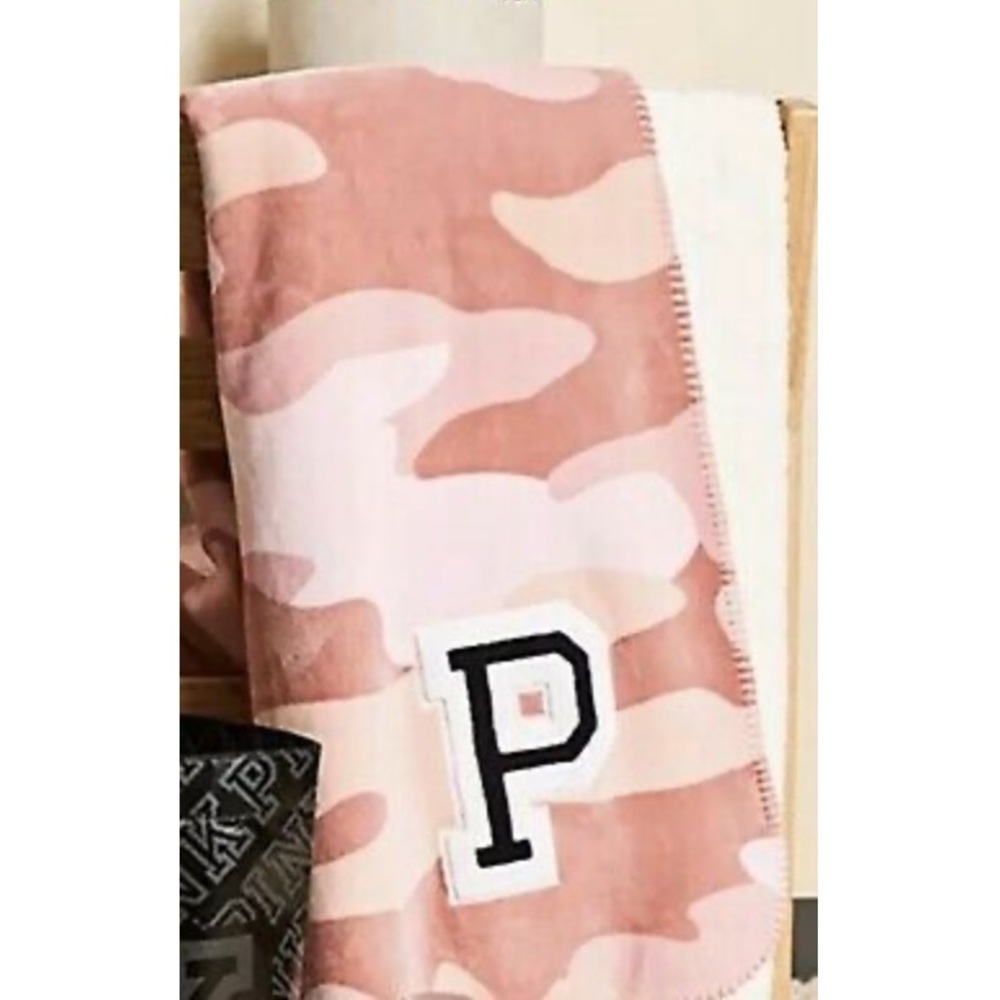 Victoria’s Secret Pink Camo Sherpa Blanket